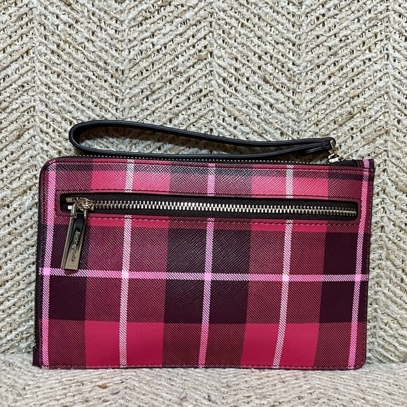 🍄Kate Spade Plaid Fabric/Leather Wristlet🍄 - Picture 2 of 13